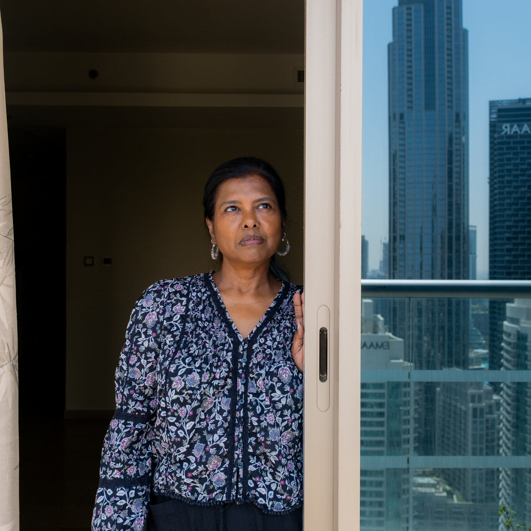Dubai Migrant Workers Grapple with Debt, Loneliness and War‑Related Fears, Find Relief in Free Stress Class