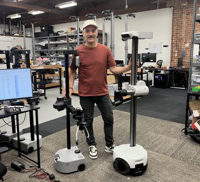 Hello Robot, Silikon Vadisi'ndeki Belirsizliğin Ortasında Robotları Evlere Sokmak İçin Çalışıyor