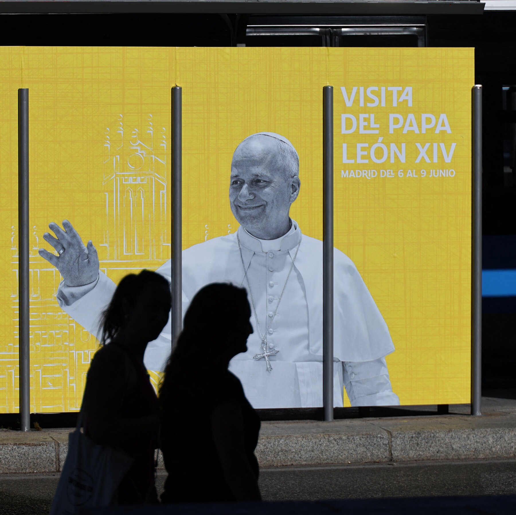 Pope Leo Prepares for Weeklong Visit to Spain Following Recent Controversies