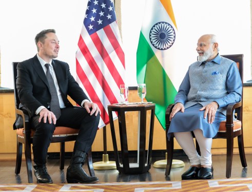 India stalls Starlink approval before SpaceX IPO; Musk eyes Tesla, Starlink entry after Modi meeting