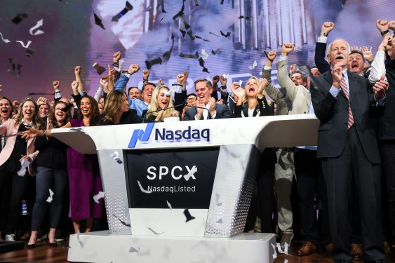 SpaceX IPO surges 19% on debut, creating world’s first trillion‑dollar individual
