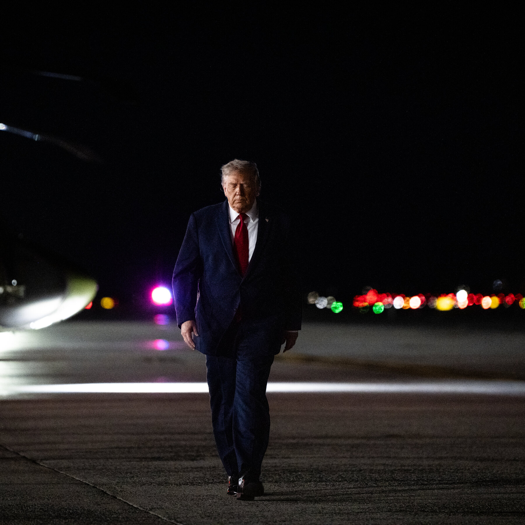 Trump’s Disorganized Midterm Strategy Leaves GOP Facing Challenges