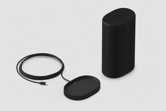 New Sonos Play hailed as go‑to speaker for desk and kitchen