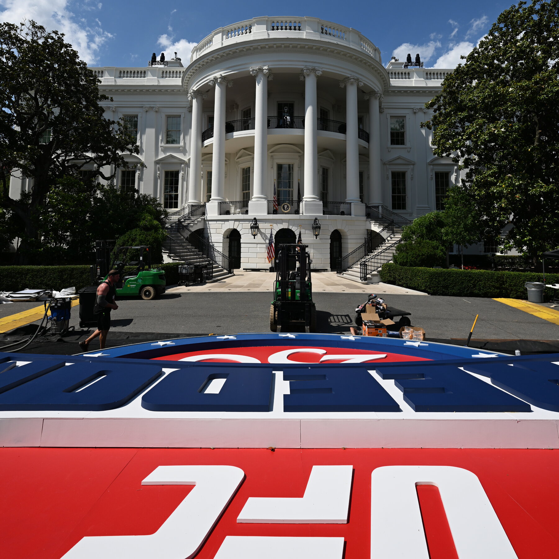 UFC 250 Freedom Fights to be staged on White House South Lawn for President Trump's 80th birthday