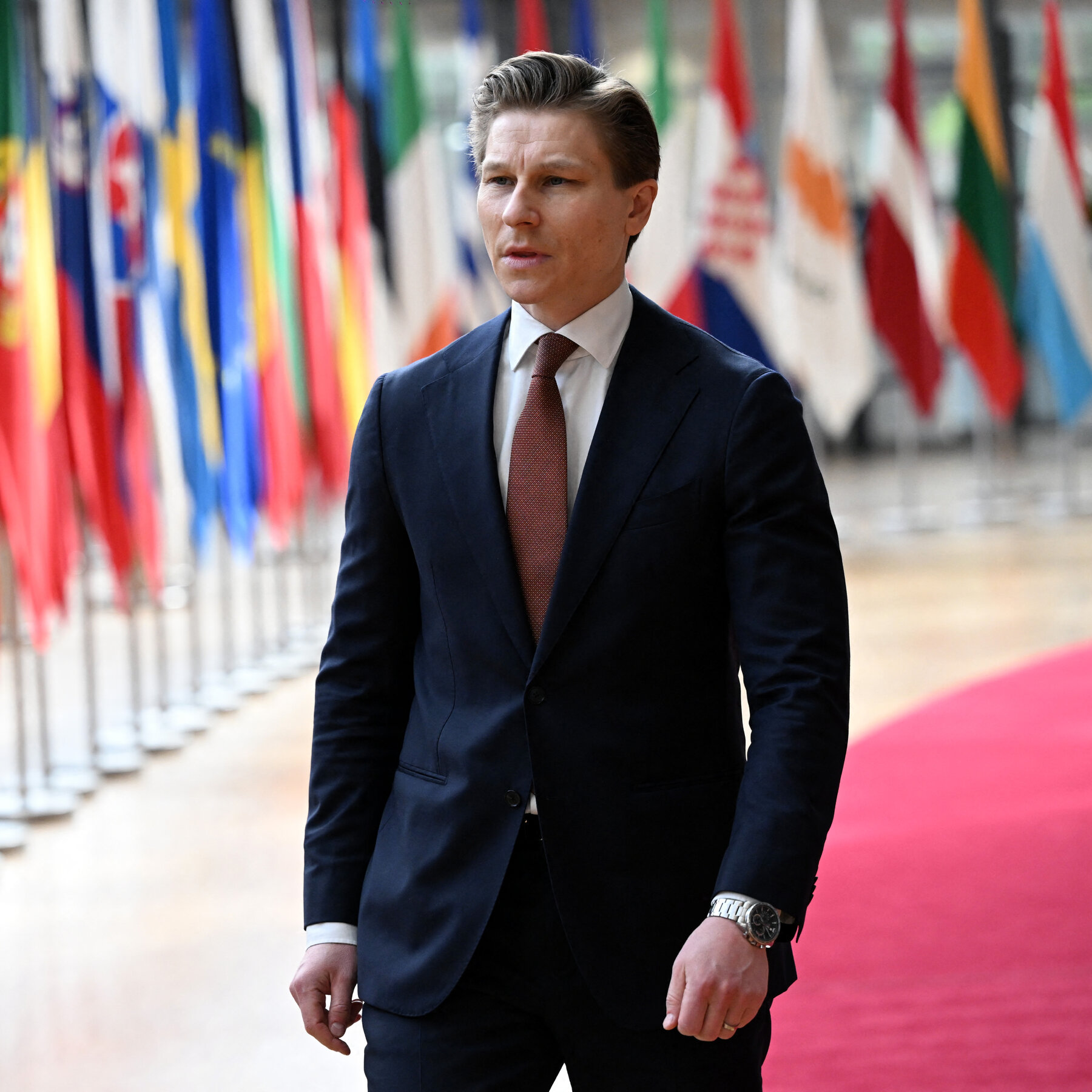 Finland Ends Ban on Nuclear Weapons, Citing NATO Strengthening