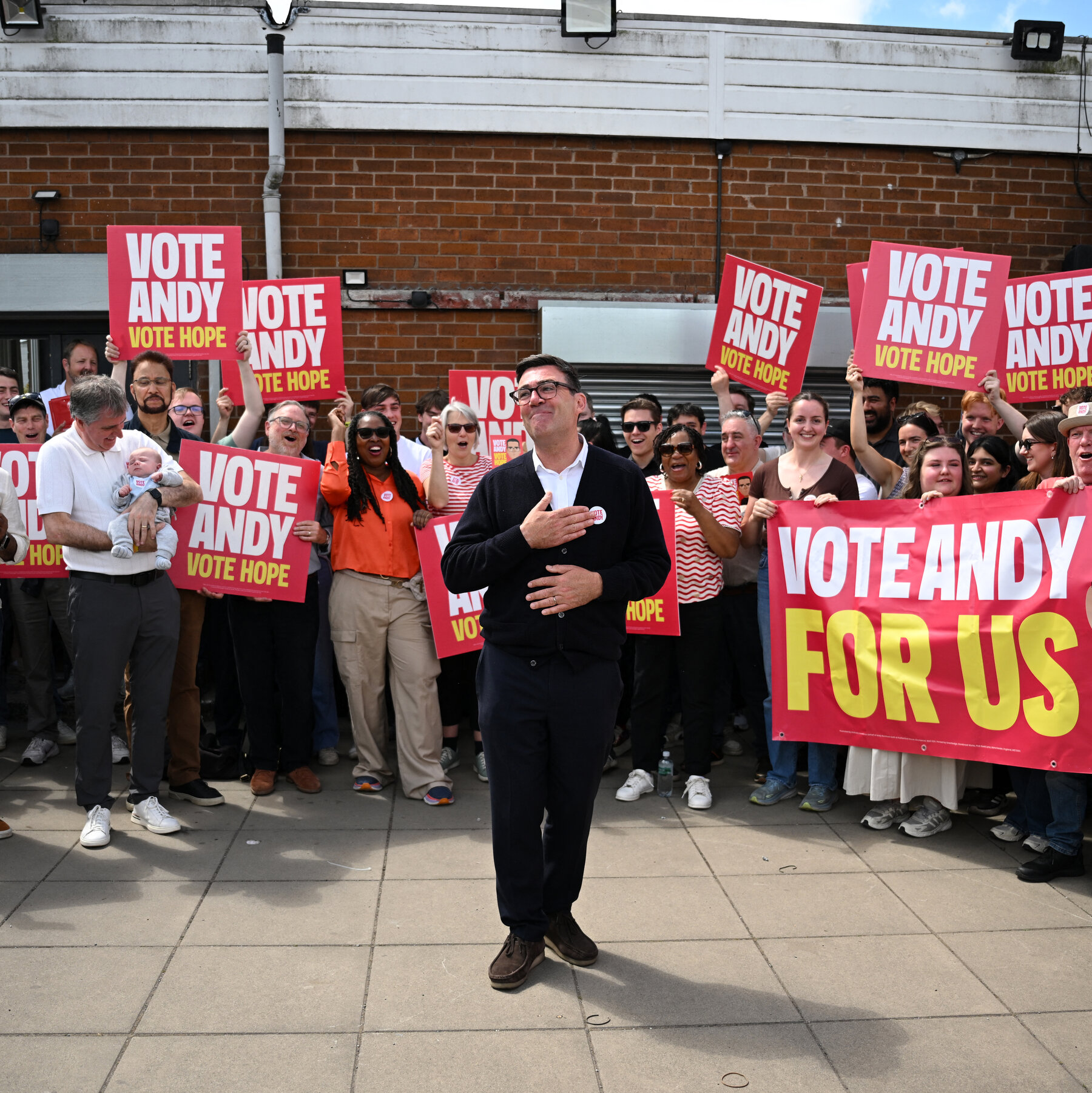 Andy Burnham Beats Reform U.K. in Makerfield By‑Election, Strengthening Challenge to Keir Starmer
