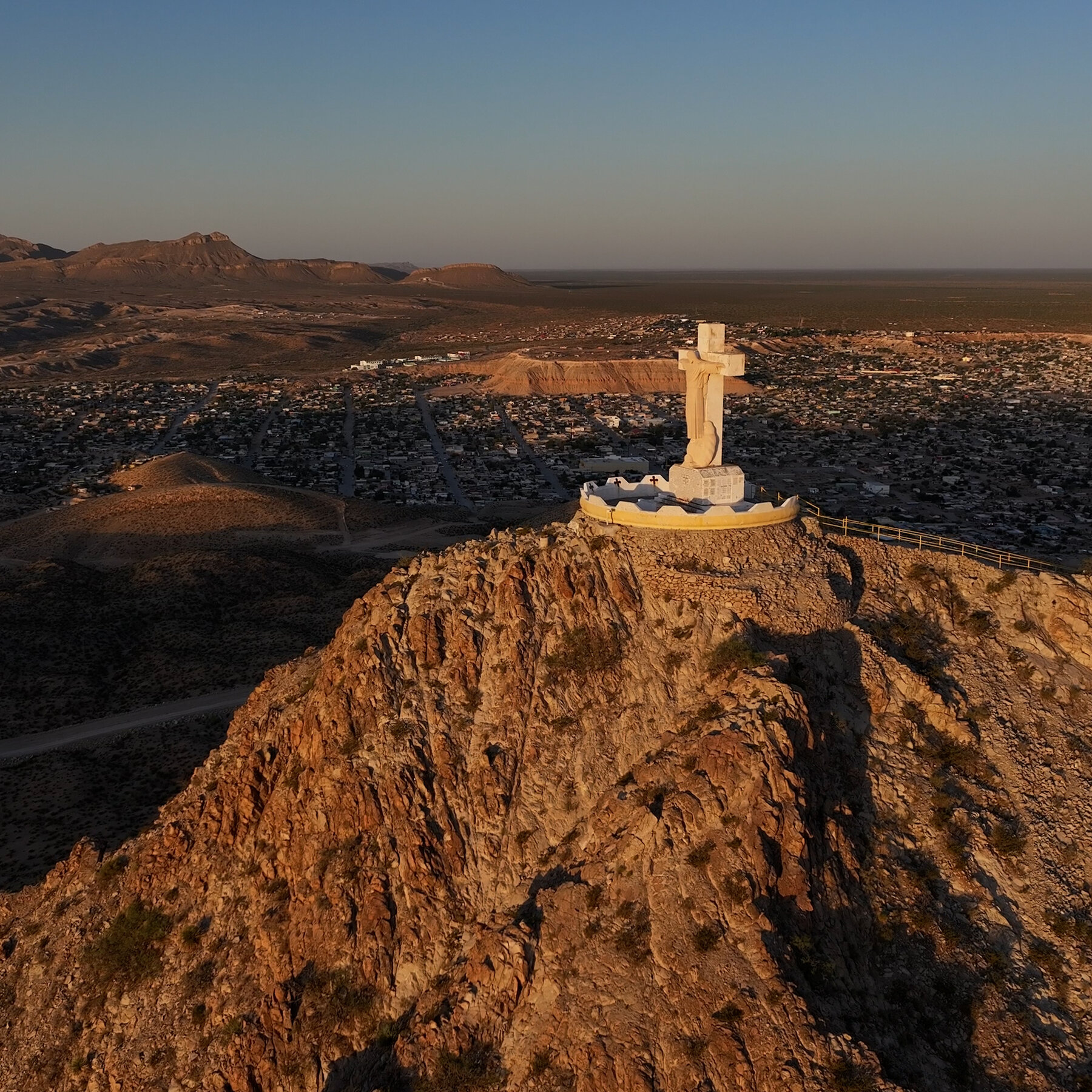 Las Cruces Diocese Seeks to Shield 29‑Foot Christ Statue from Border Wall Construction