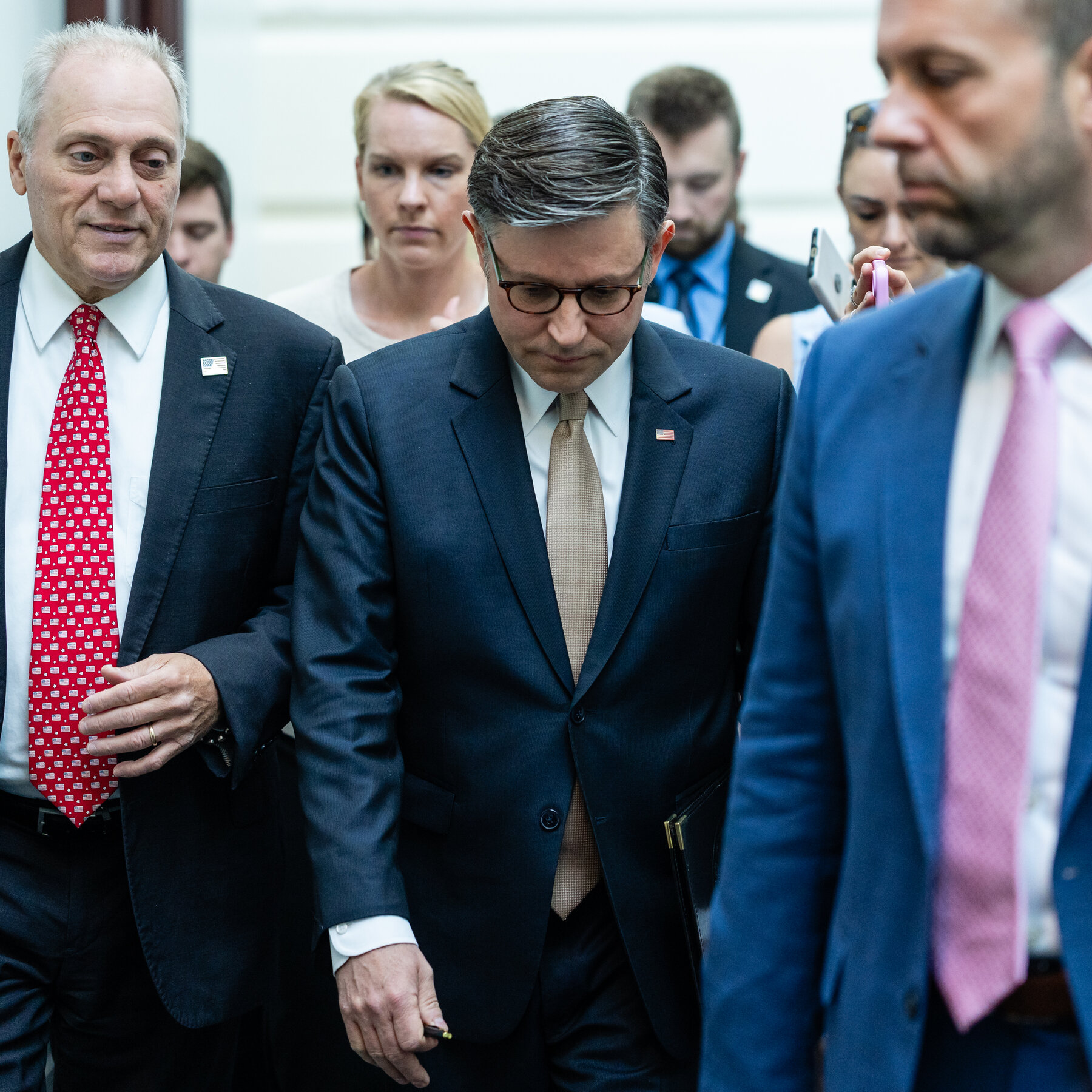 Temsilciler Meclisi GOP İsyanı Pentagon Yasasını Engelliyor