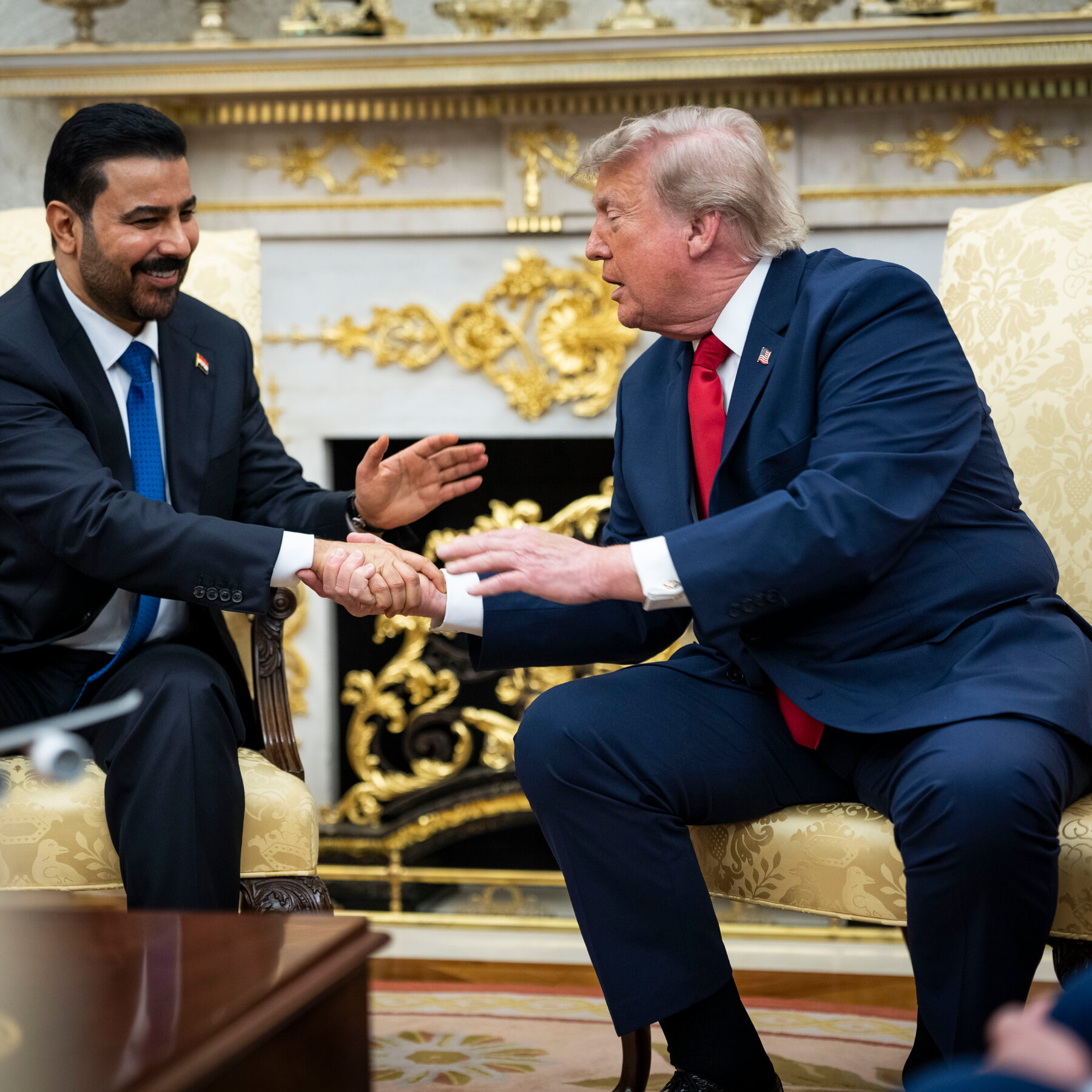 Trump, Irak’ın Yeni Başbakanını Oval Ofis'te Karşıladı, ‘Irak’ı Seviyoruz’ Dedi
