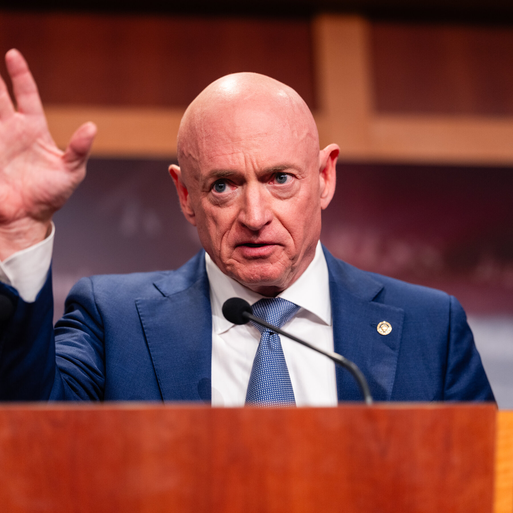 Sen. Mark Kelly Builds Nearly $25 Million War Chest While Weighing 2028 Presidential Bid