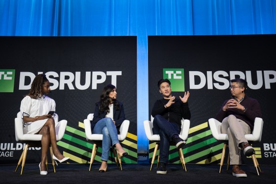 TechCrunch Disrupt 2025’te ürün olmadan ön‑seed yatırımcısı çekme oturumu