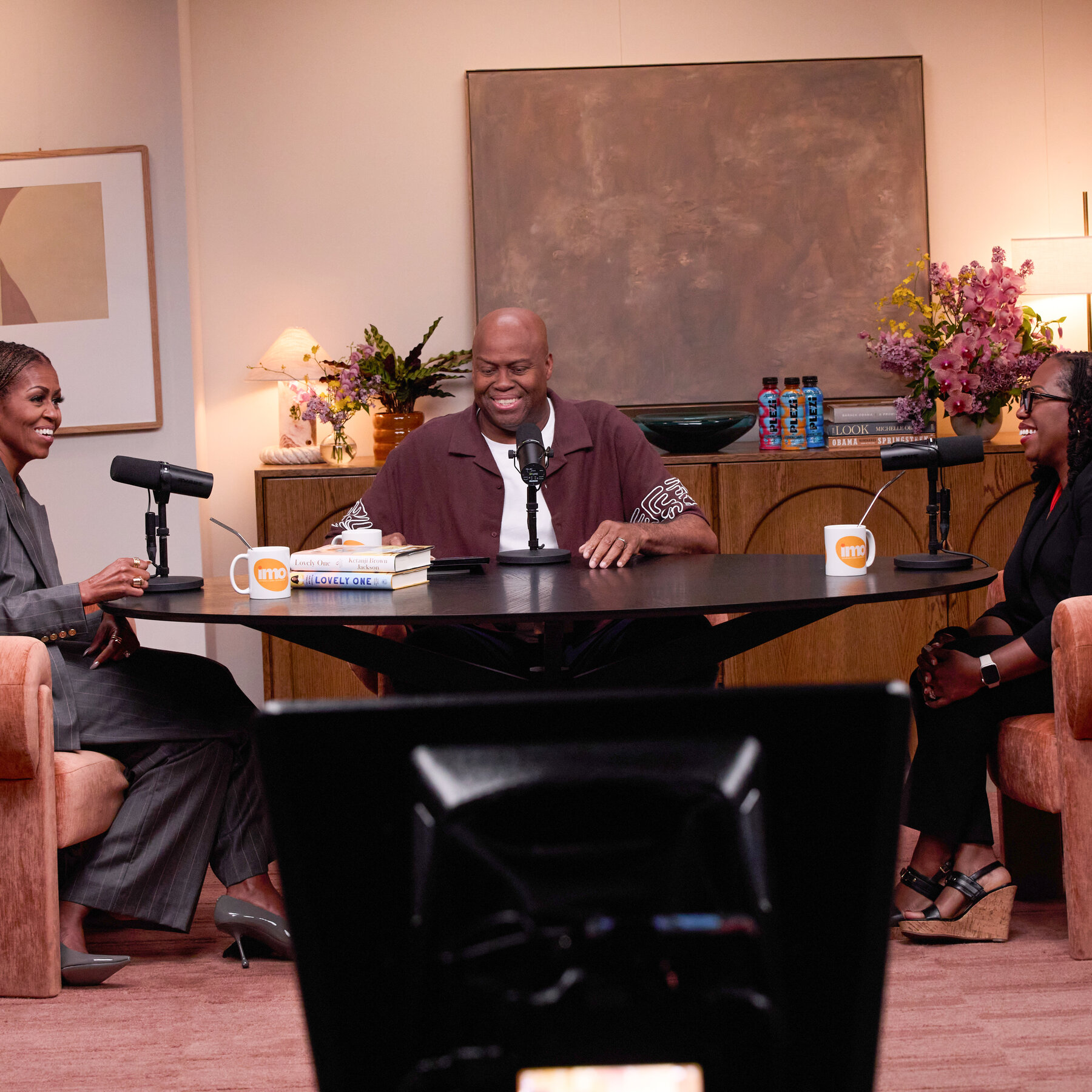 Michelle Obama Hosts Justice Ketanji Brown Jackson to Discuss Work‑Life Balance and Public Service