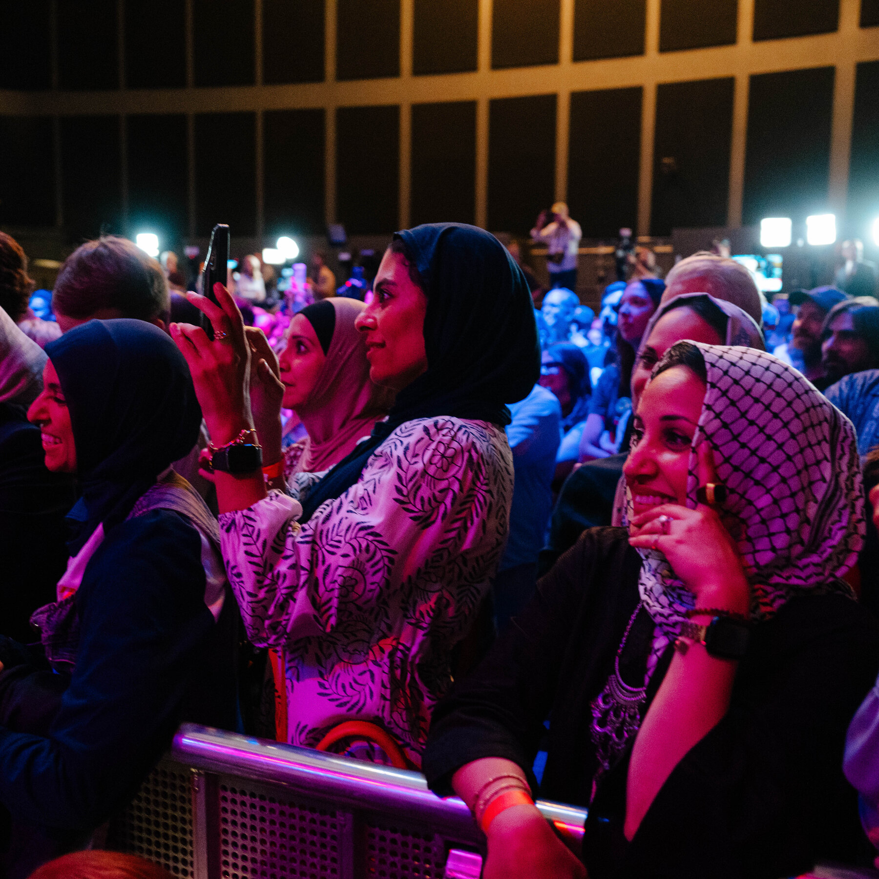 المسلمون الأمريكيون يحتفلون بفوز عبد السيد في الانتخابات التمهيدية بولاية ميشيغان