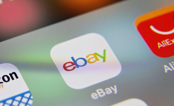eBay, Kayıt Yaptığı Canlı Alışverişte Devam Ediyor