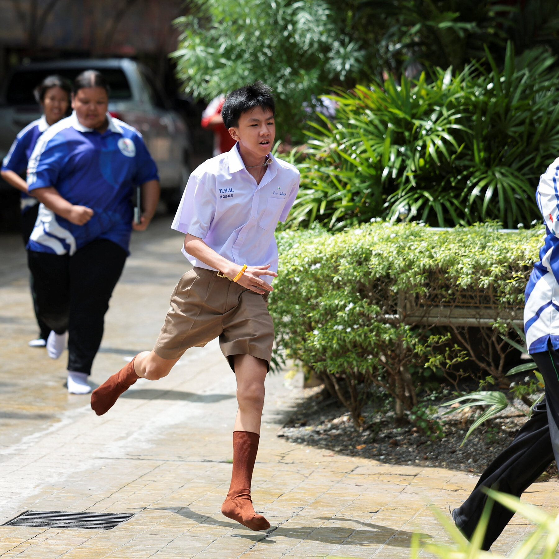 Mindestens sechs Tote bei Schießerei an Schule nahe Bangkok