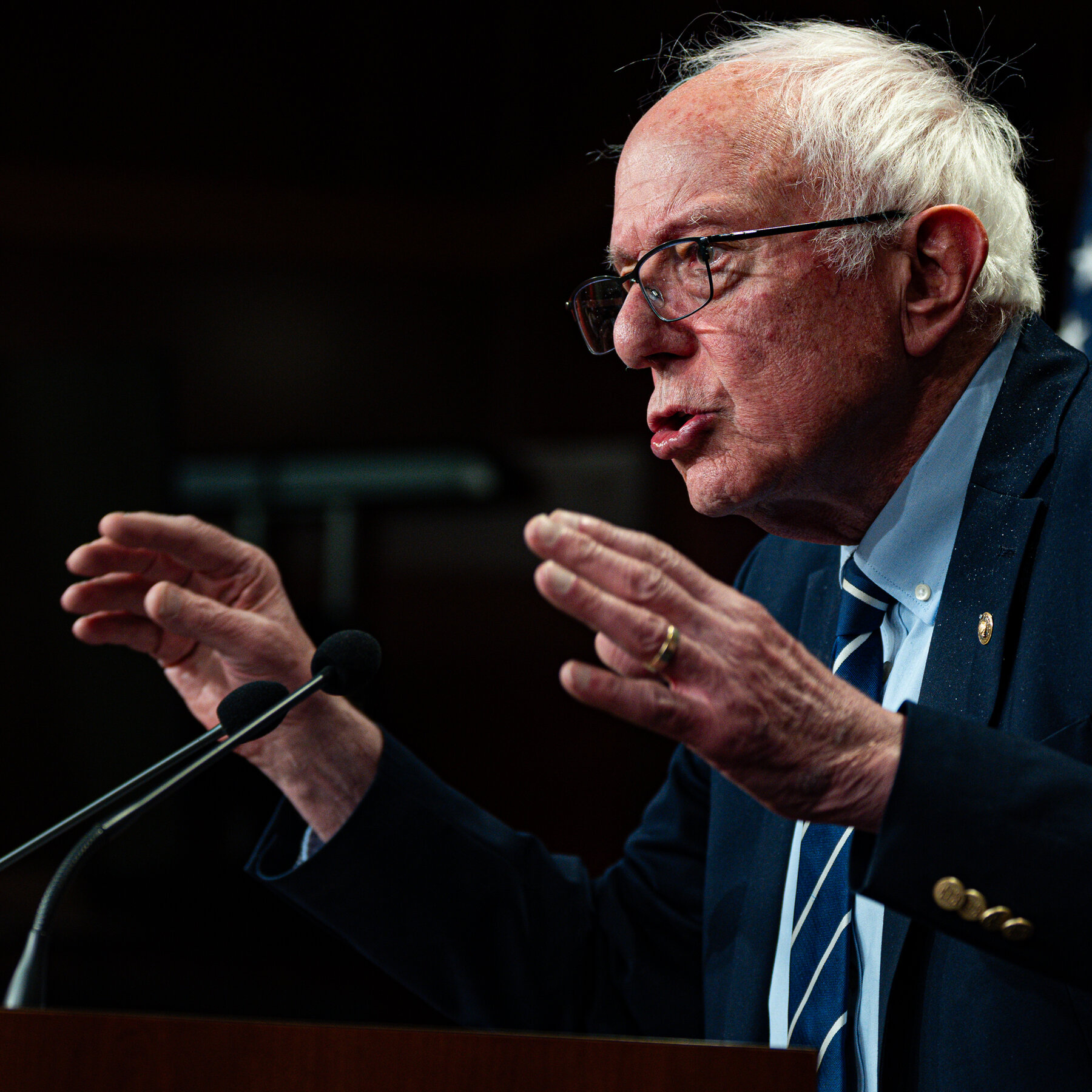 Senator Bernie Sanders fordert ein Stopp der Entwicklung fortgeschrittener Technologie