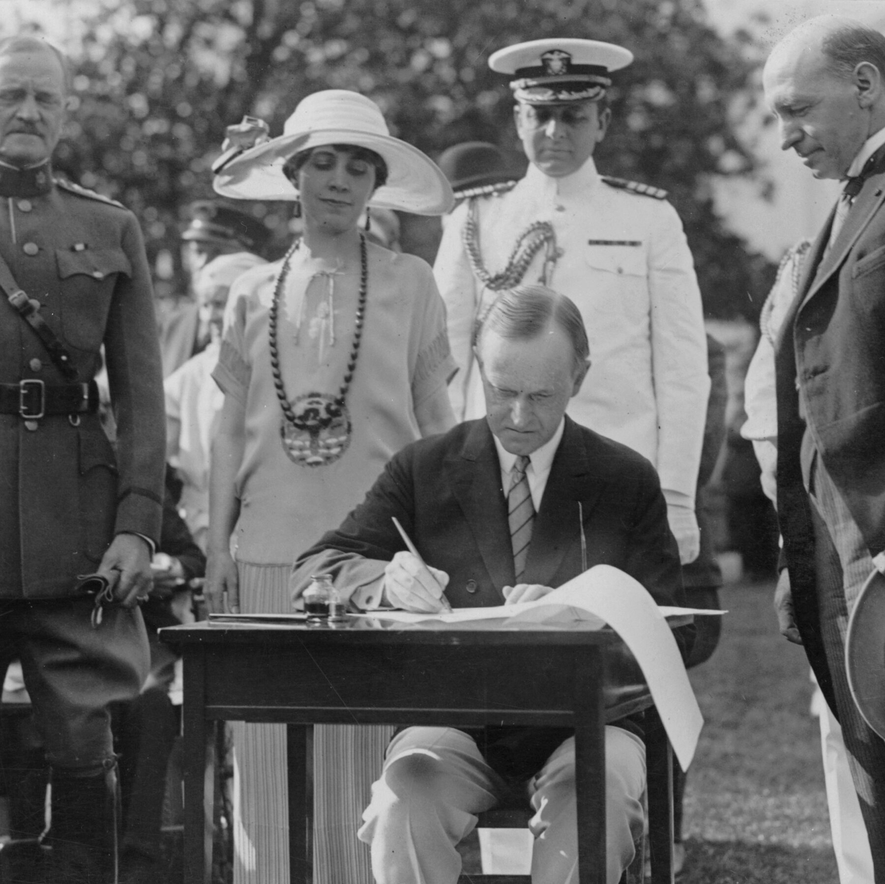 Trumps Einwanderungspolitik erinnert an die Wende gegen bestimmte Neuankömmlinge in den 1920er Jahren