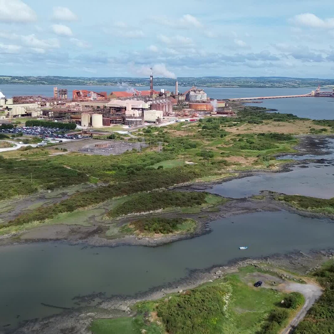 Refinería irlandesa de alúmina en el centro de una disputa por vínculos con Rusia