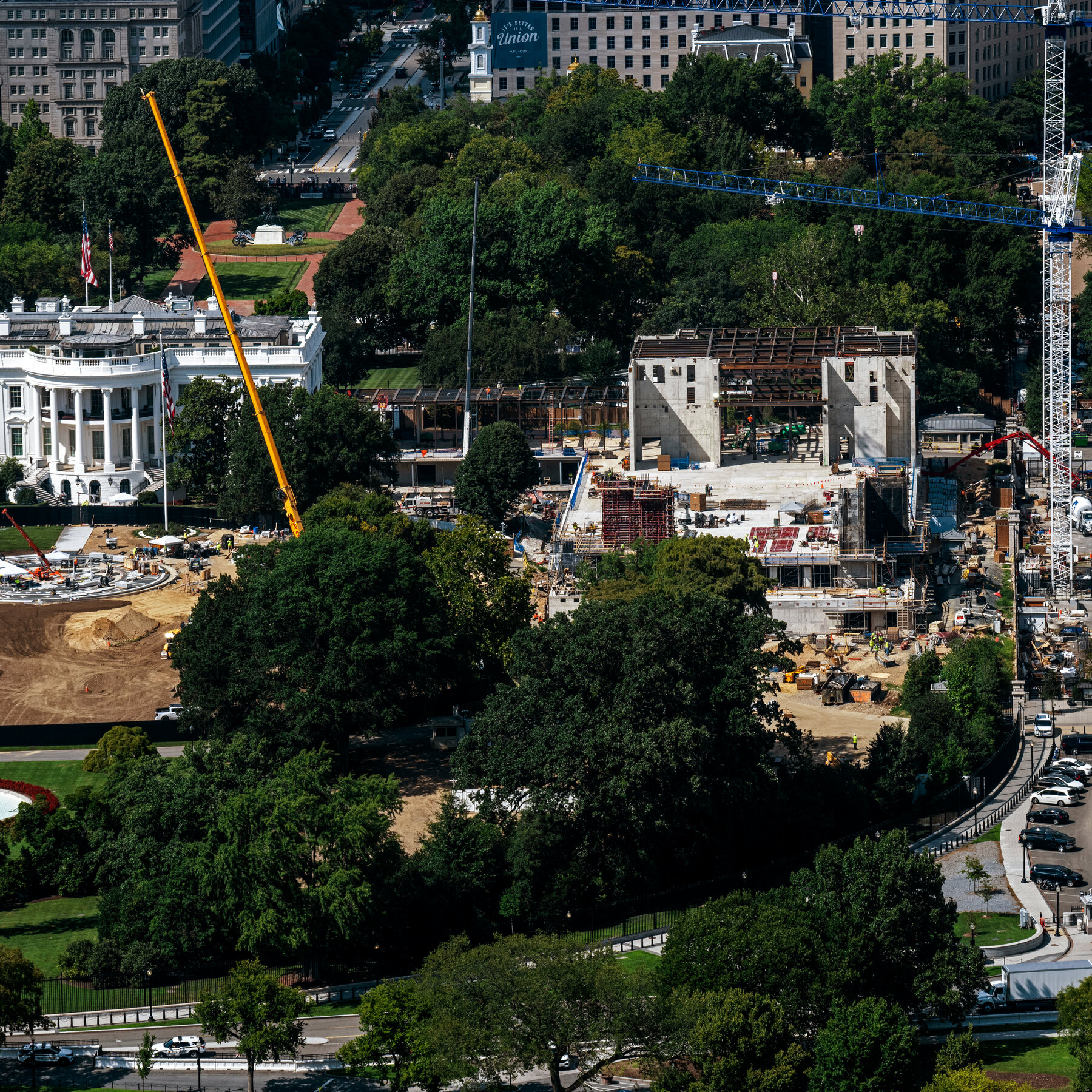 Supreme Court Clears White House Ballroom Project While Other Washington Plans Remain Stalled