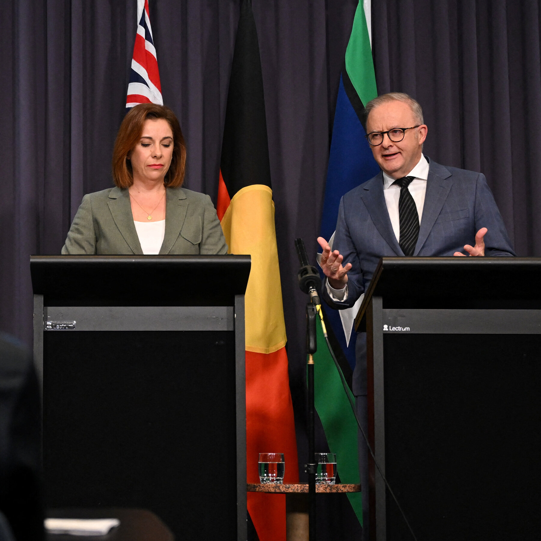 Australian Social Media Users Could Gain Power to Switch Off Algorithms