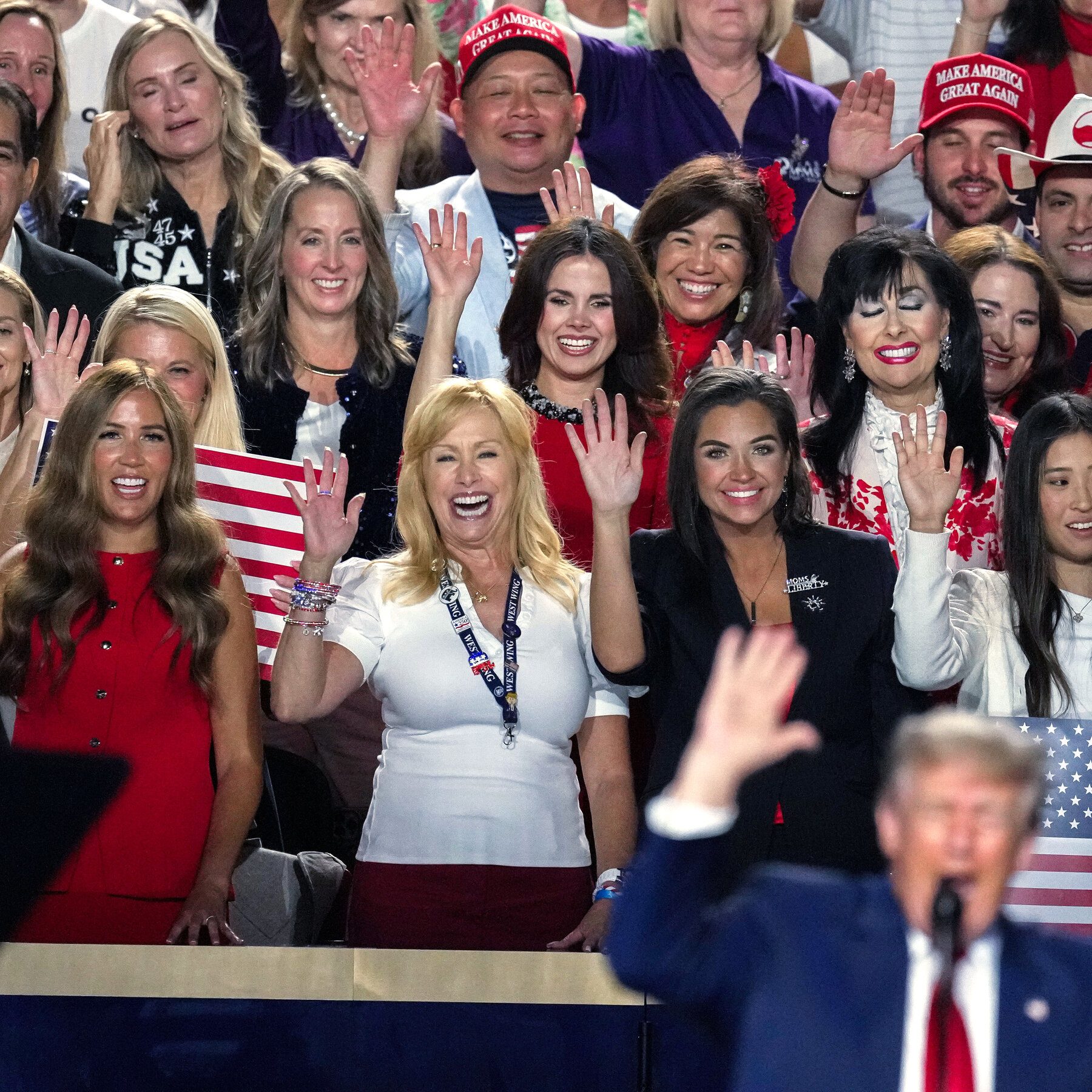 Trump Midterm Konuşmasını Sonlandırdı, Siyasi İşten Yorgunluk Duydu