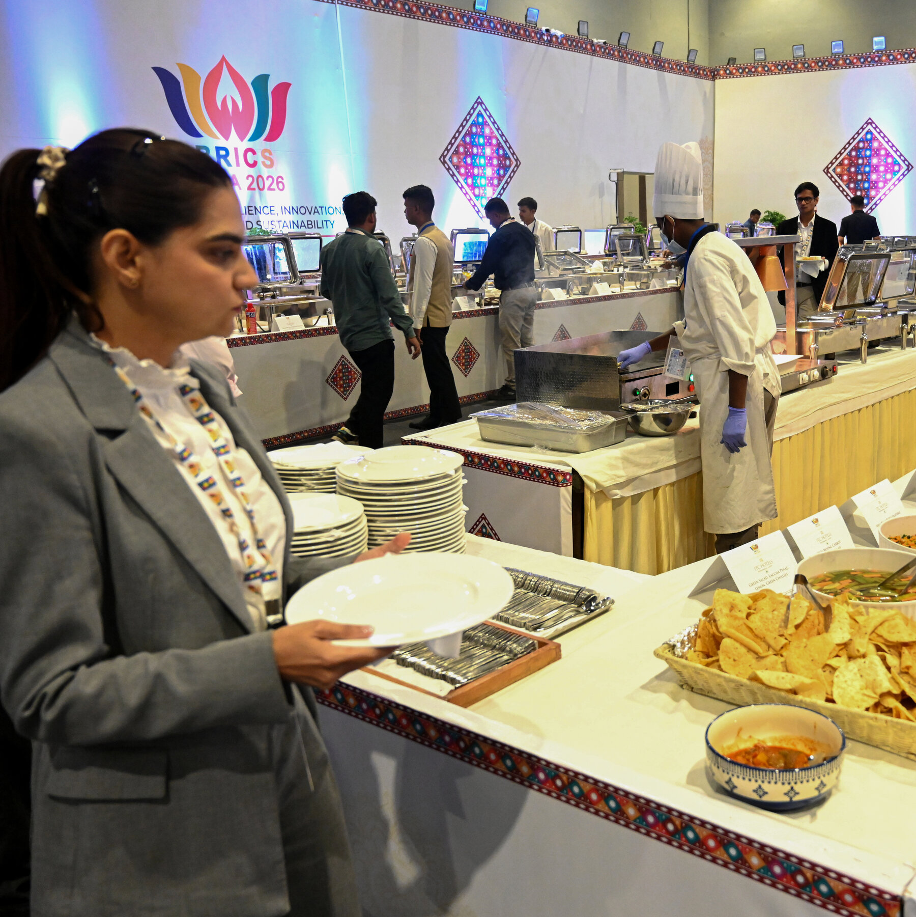 Criticism Erupts After Modi Serves Meatless Meal to World Leaders